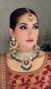 Best Signature Party Makeup in Pakistan